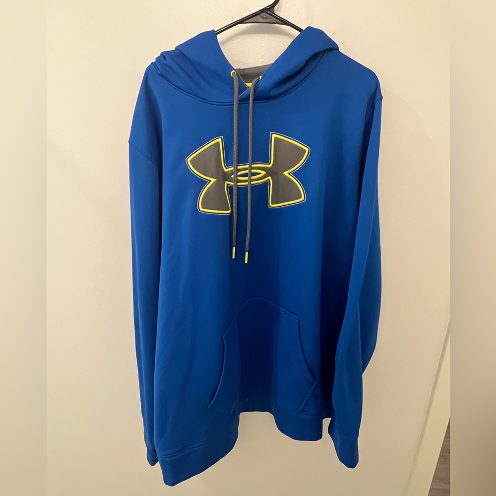 Under Armour Hooded Sweatshirt